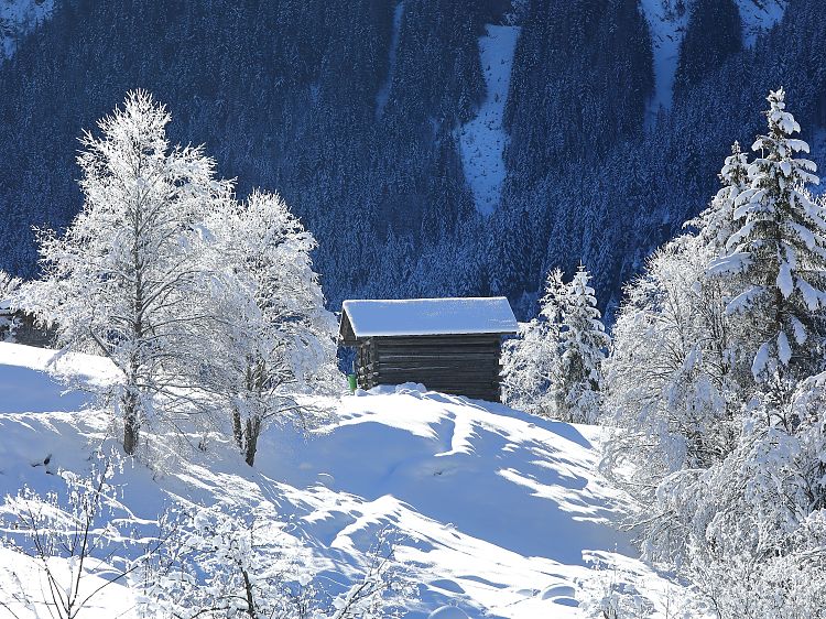 talschluss-winter-verschneit-2